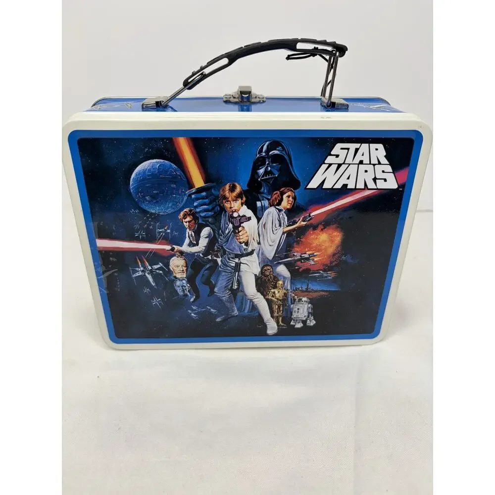 Star Wars Limited Edition Tin Lunch Box with 4 Sandwich Cutters New W Tags